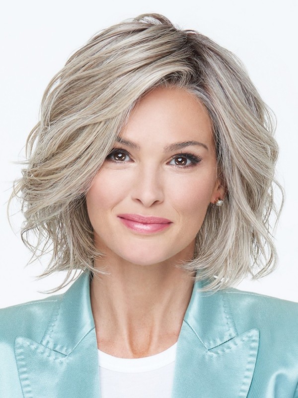 Glamorous Wig With Loose Waves Chin Length Bob Wigs