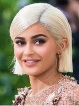 Kylie Jenner Short Straight Bob Style Lace Front Synthetic Wigs With Side Bangs